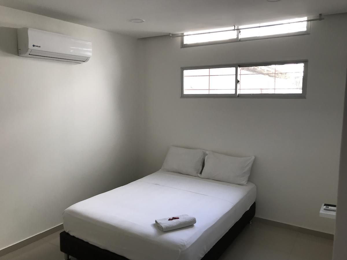 Hostel Axorooms *