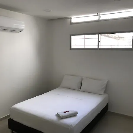 Hostel Axorooms *